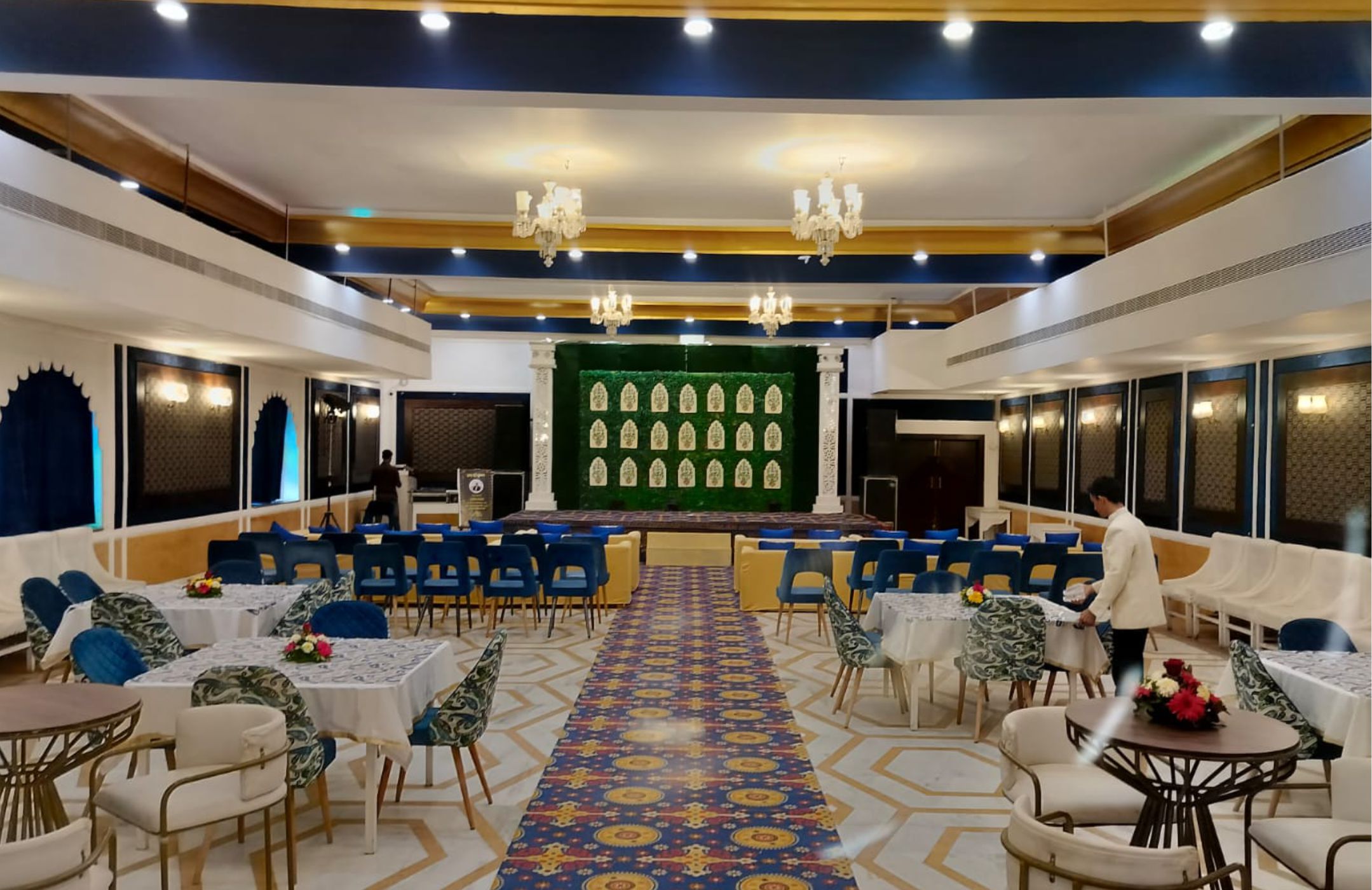 Service Image